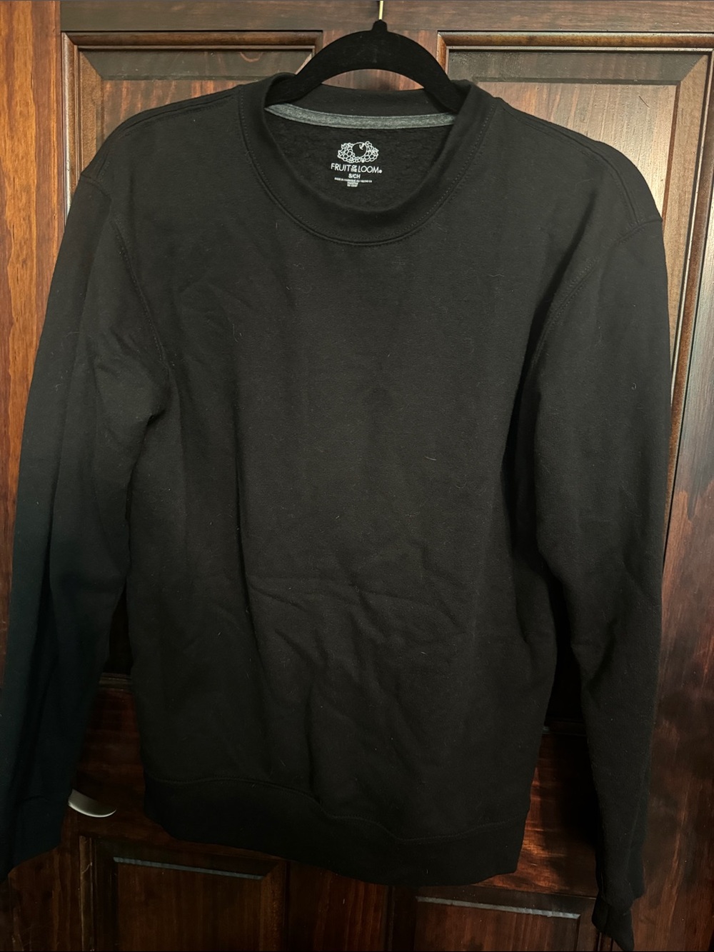 Fruit of the Loom Black Crewneck Pullover